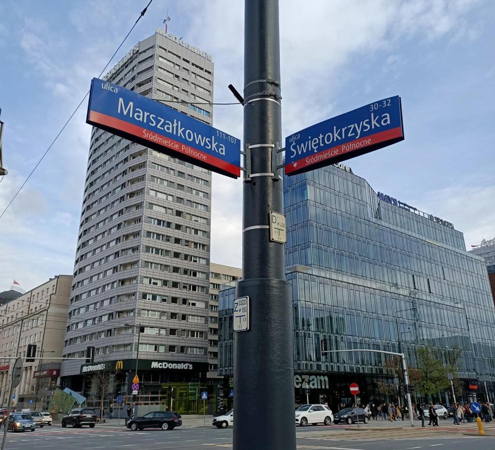 Swietokrzyska Warschau Buitenkant foto