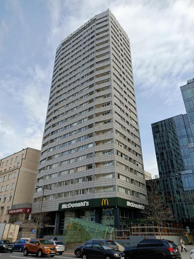 Swietokrzyska Warschau Buitenkant foto